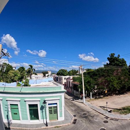 Wifi, Workspace , Perfect Location & Parking Ponce Buitenkant foto