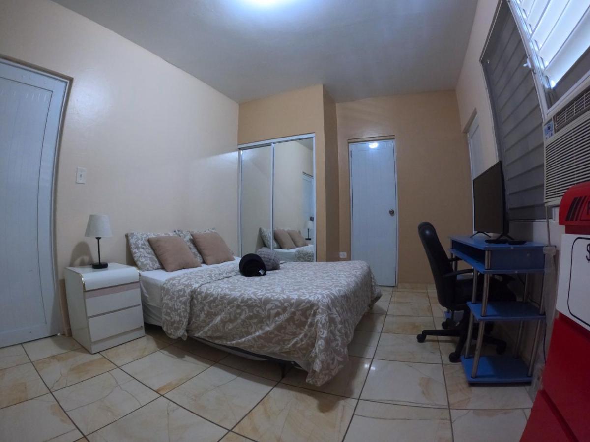Wifi, Workspace , Perfect Location & Parking Ponce Buitenkant foto